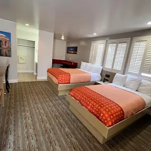 Presidio Parkway Motel
