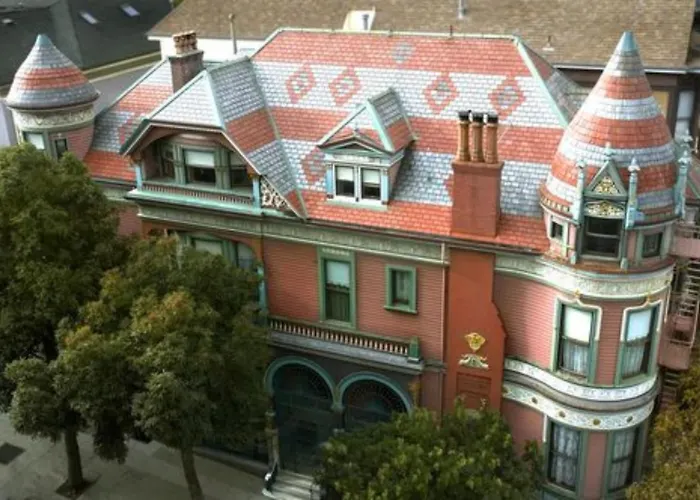 Chateau Tivoli Bed And Breakfast San Francisco photo