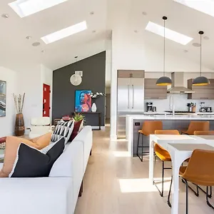 Exceptional Hilltop View