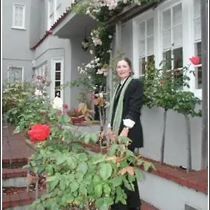 My Rosegarden Guest Bed & Breakfast San Francisco