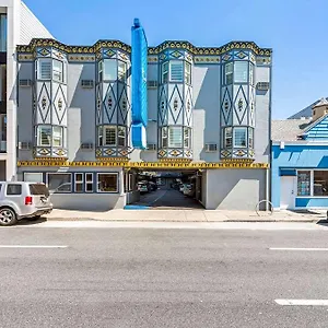 Hotel Signature Marina District