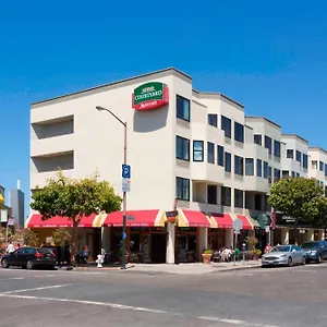 Courtyard By Marriott Fishermans Wharf 4*