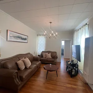 Central Sf Room In Walkable Area *