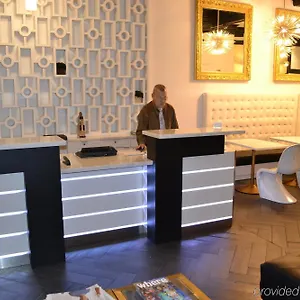 Adante Hotel, A C-two Hotel 3*