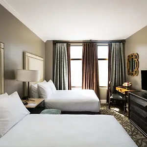 ホテル ビジュー 4*