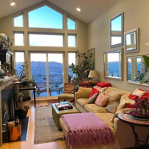 Potrero Hill Nest