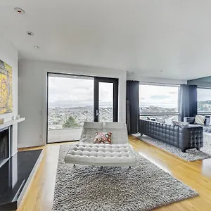 Holiday home Luxury 3br - Pano Views, Steam & Deck San Francisco